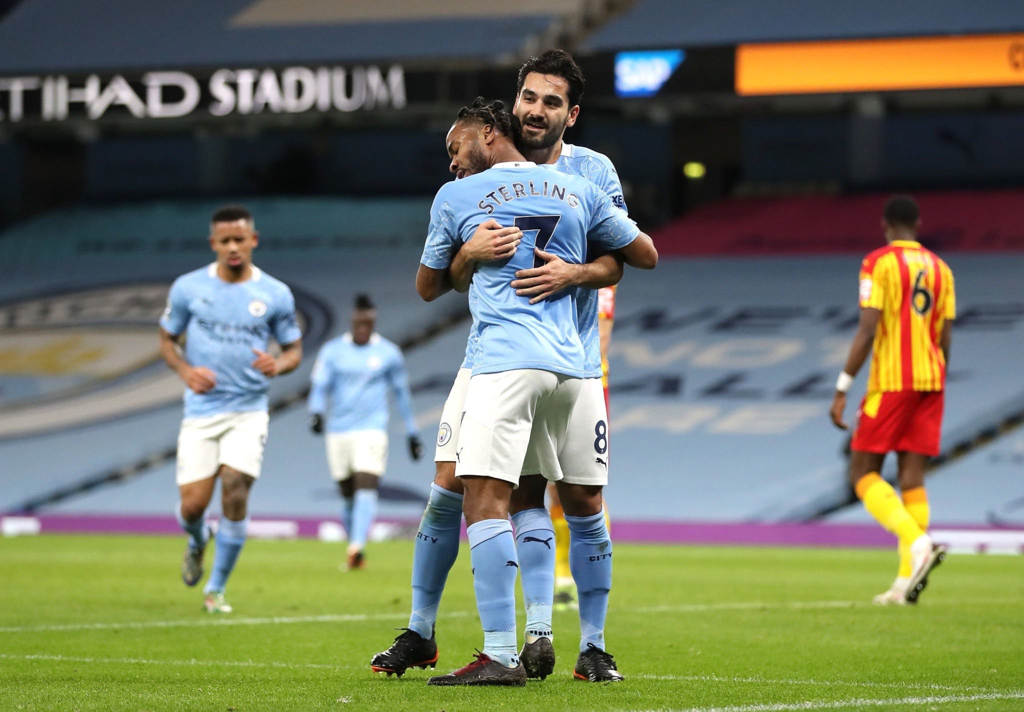 至觀賽氛圍 至觀賽氛圍